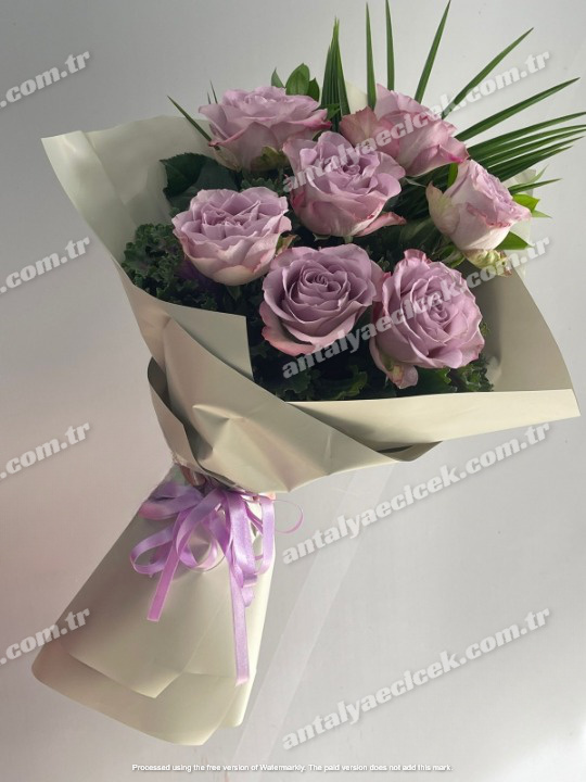 7 İthal Lila Gül Buketi