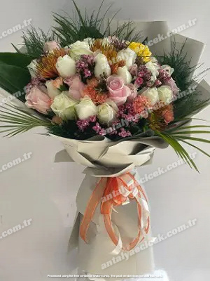 Renkli Gül Buketi